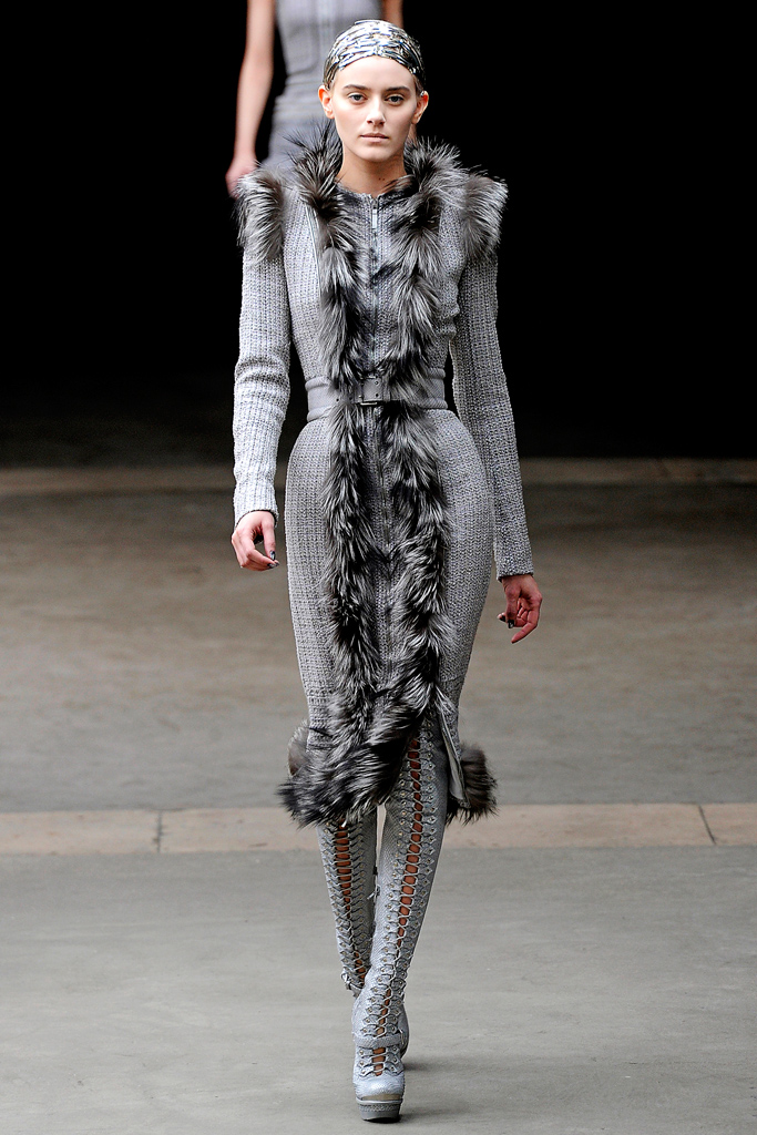 Alexander McQueen 2011秋冬成衣高清圖片